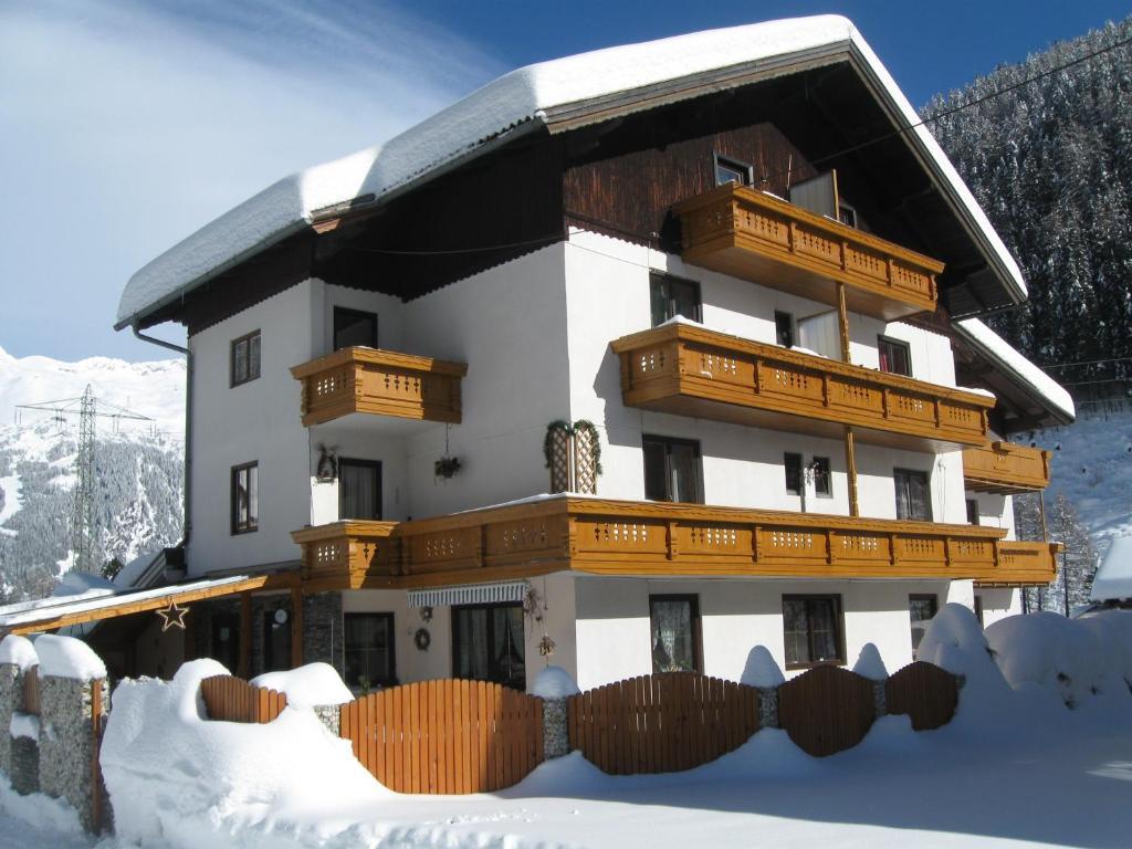Schusser Apartmán